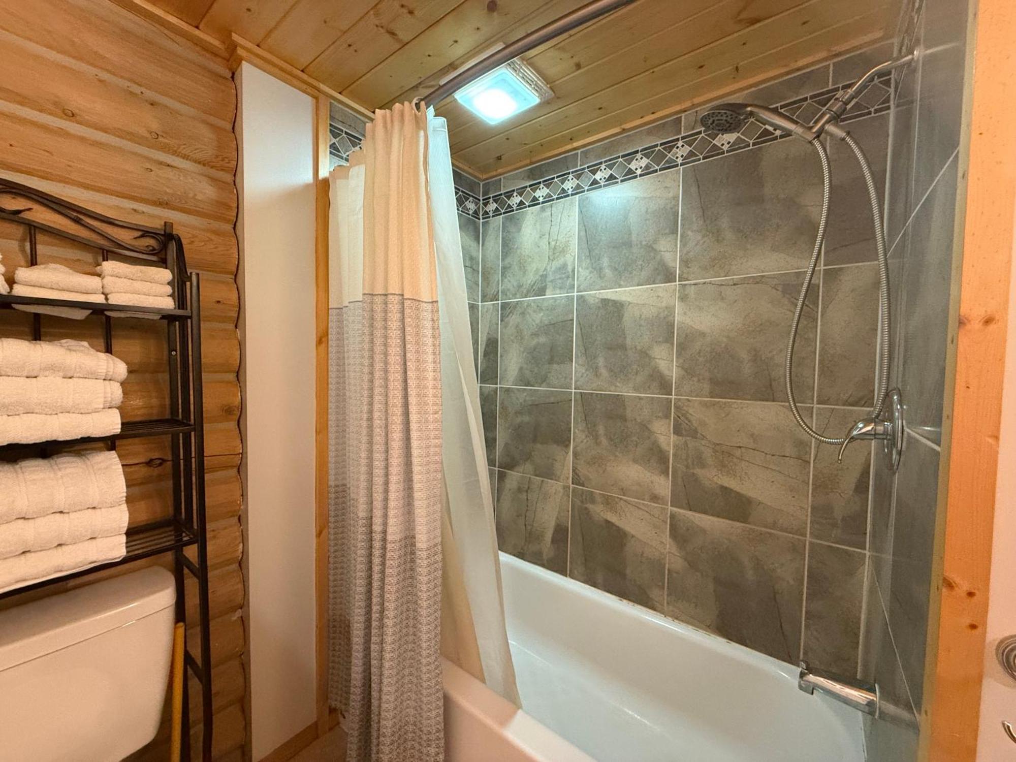 Talkeetna Log Cabin With Hot Tub Unit 1 Exteriér fotografie